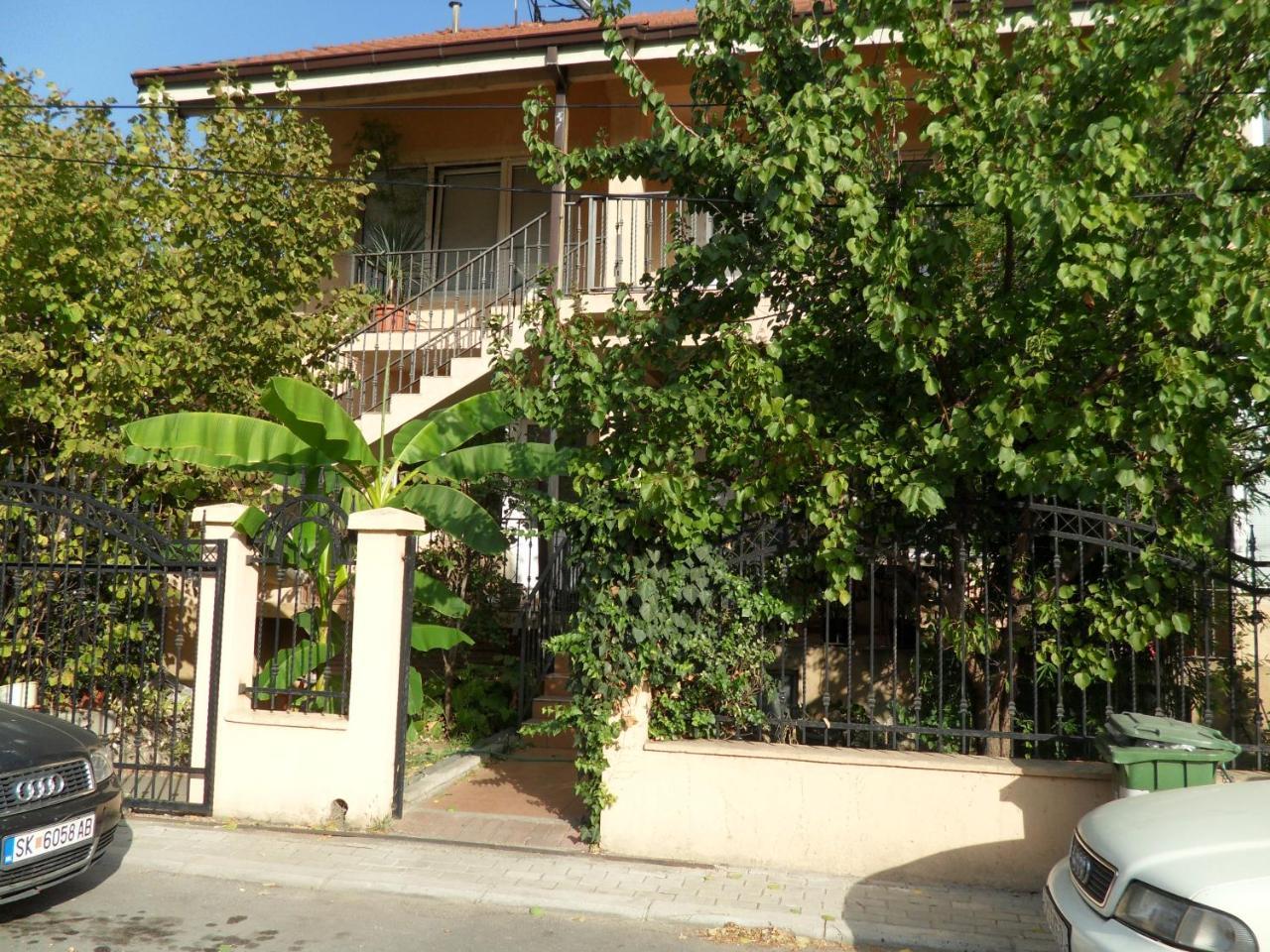 Misko'S Guest House 스코페 외부 사진