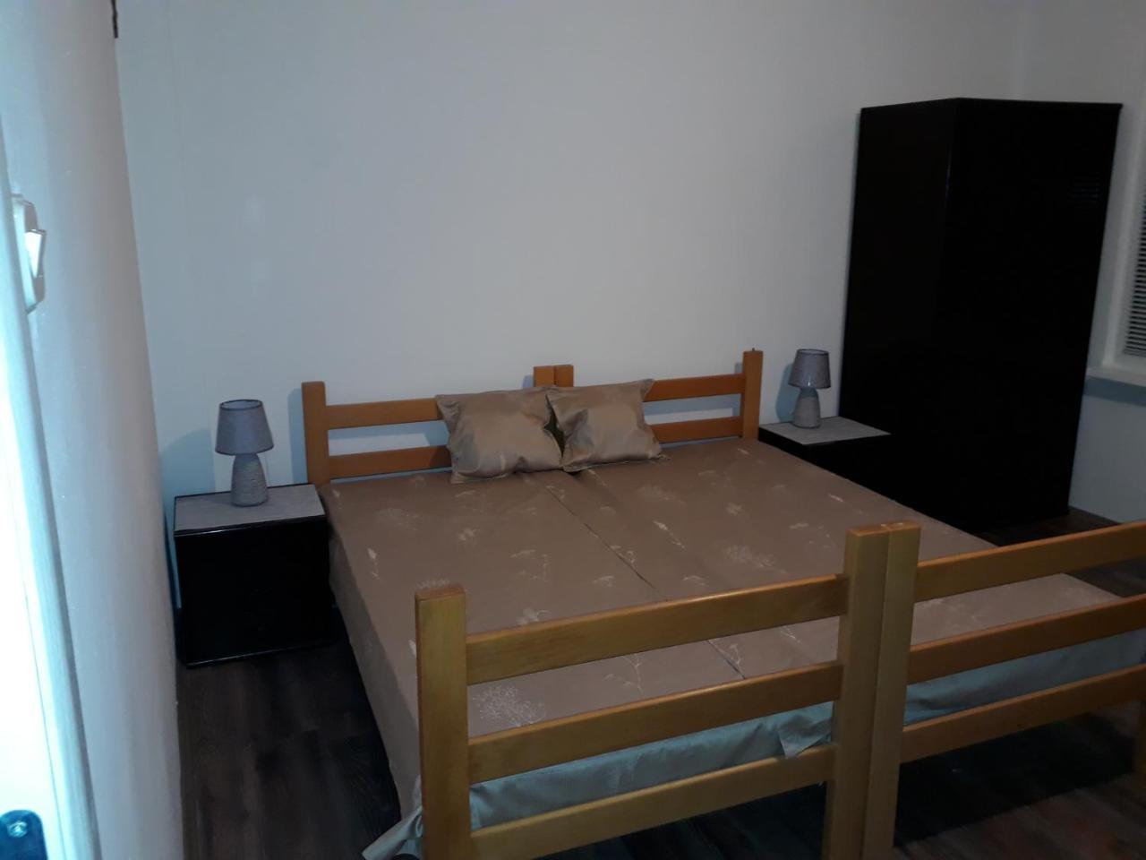 Misko'S Guest House 스코페 외부 사진