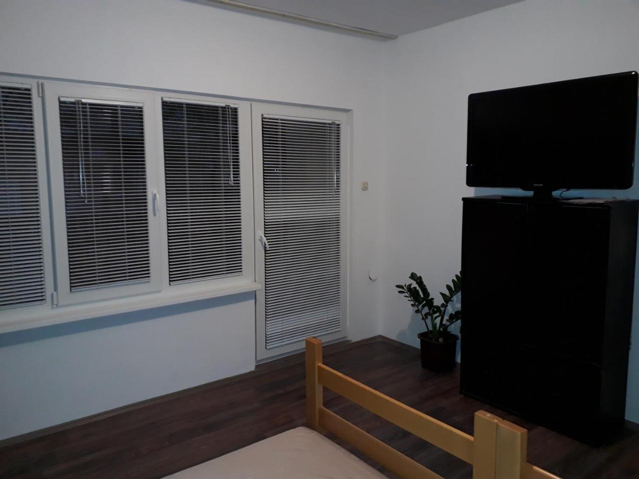 Misko'S Guest House 스코페 외부 사진